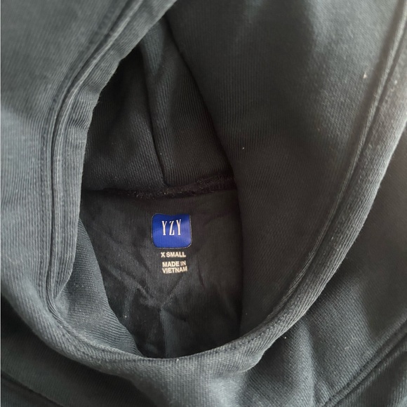 Yeezy Gap Engineered by Balenciaga
Dove Hoodie Dark Blue - Picture 3 of 4